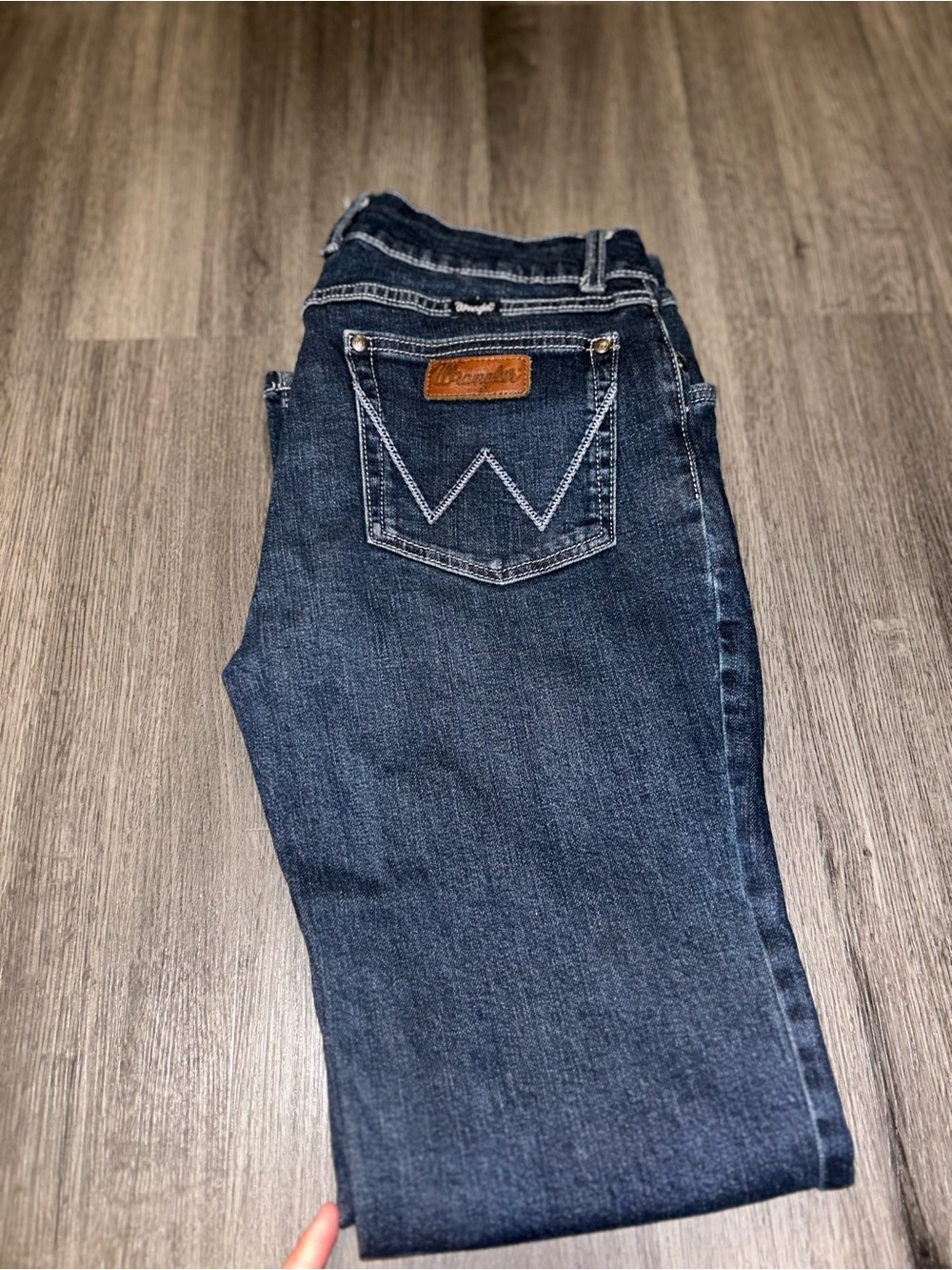 Wrangler Women's Dark Blue Boot Cut Jeans (11/30)